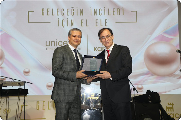 Unicef – Geleceğin İncileri İçin El Ele